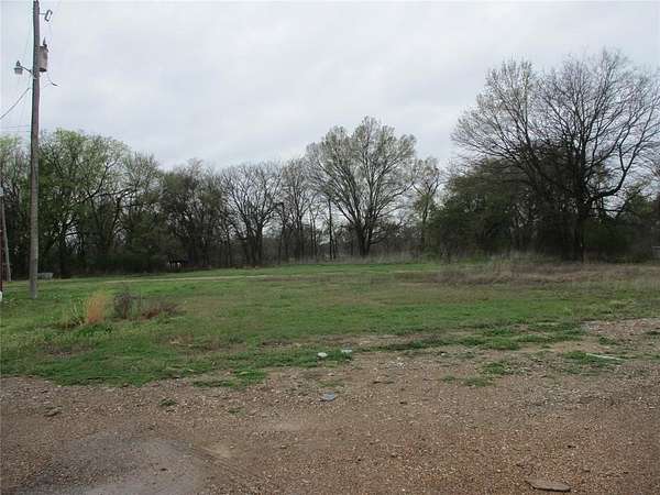 0.7 Acres of Commercial Land for Sale in Emory, Texas