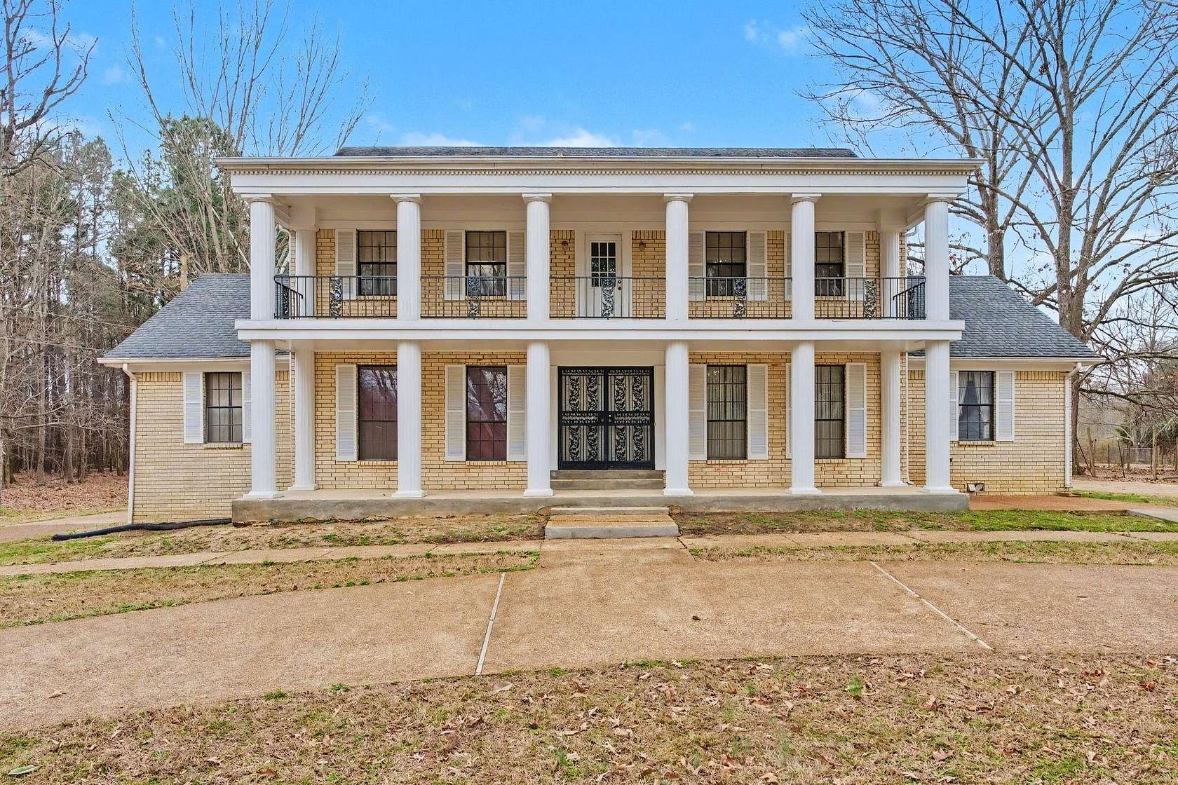 2.25 Acres of Land with Home for Sale in Bartlett, Tennessee