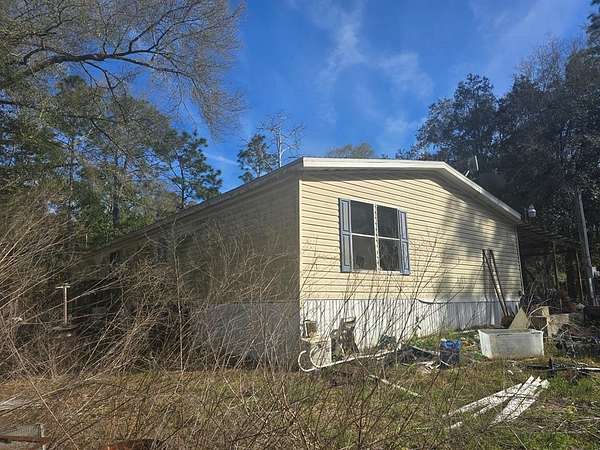 15 Acres of Land with Home for Sale in Bell, Florida
