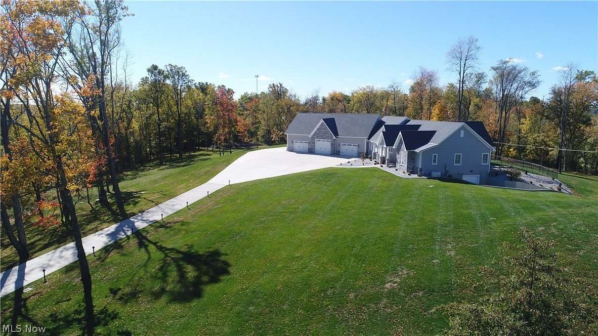 29.3 Acres of Land with Home for Sale in Bethesda, Ohio