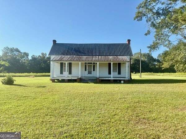 8.54 Acres of Land with Home for Sale in Blakely, Georgia