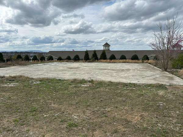 4.9 Acres of Residential Land for Sale in Chattanooga, Tennessee