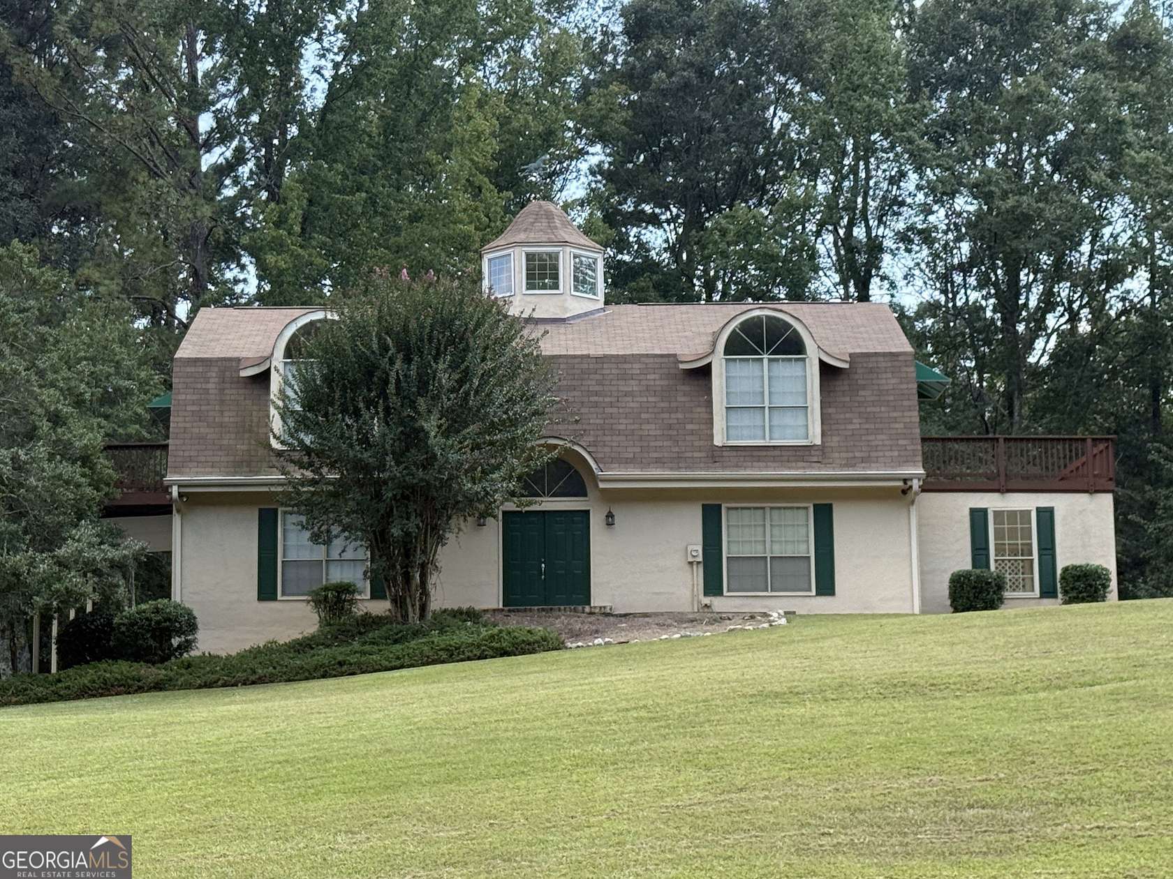 7.7 Acres of Land with Home for Lease in Fayetteville, Georgia