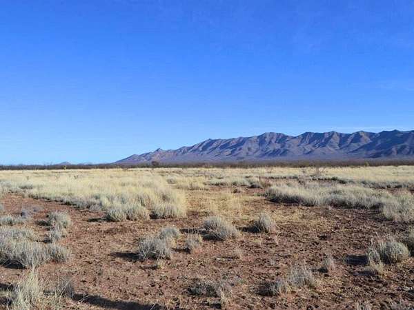 3.5 Acres of Residential Land for Sale in Holbrook, Arizona