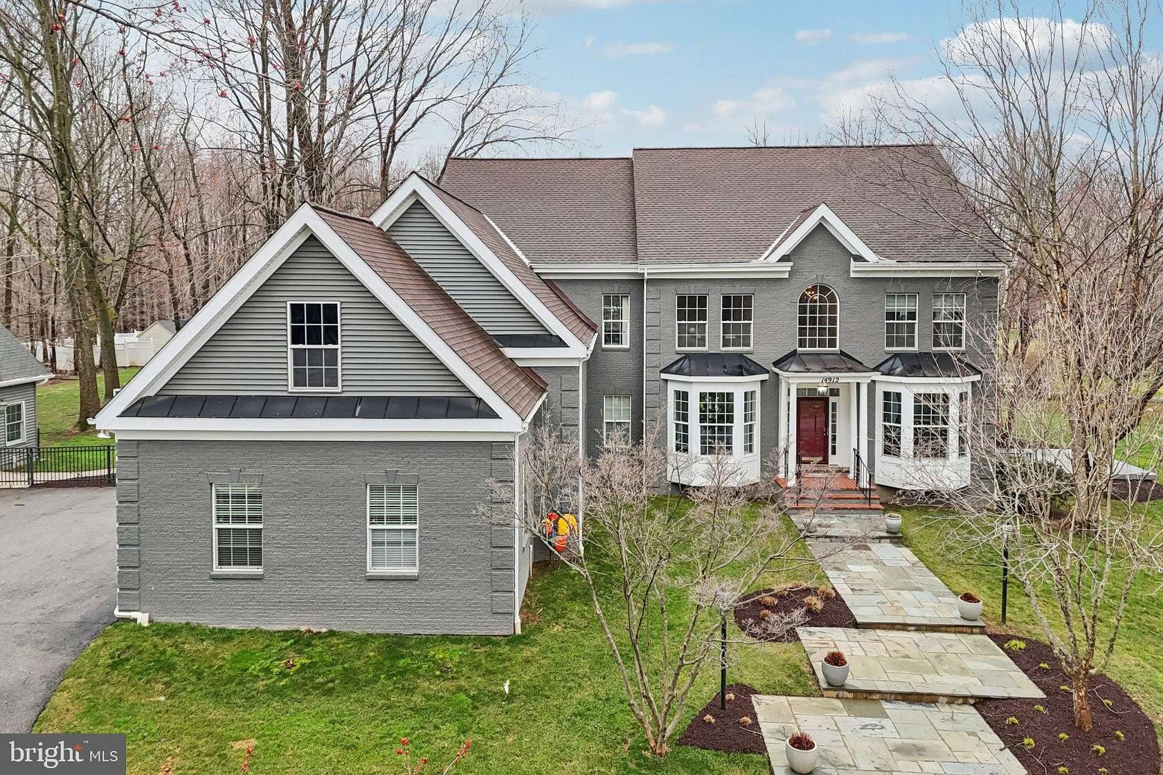 2 Acres of Land with Home for Sale in Clarksburg, Maryland