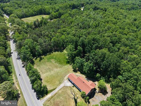 12.3 Acres of Recreational Land with Home for Sale in Mechanicsville, Maryland