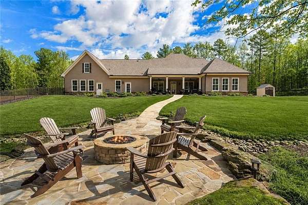 19.2 Acres of Land with Home for Sale in Oxford, Georgia