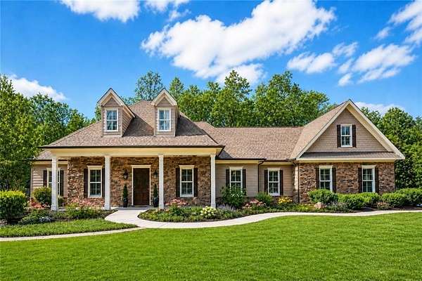 19.2 Acres of Land with Home for Sale in Oxford, Georgia