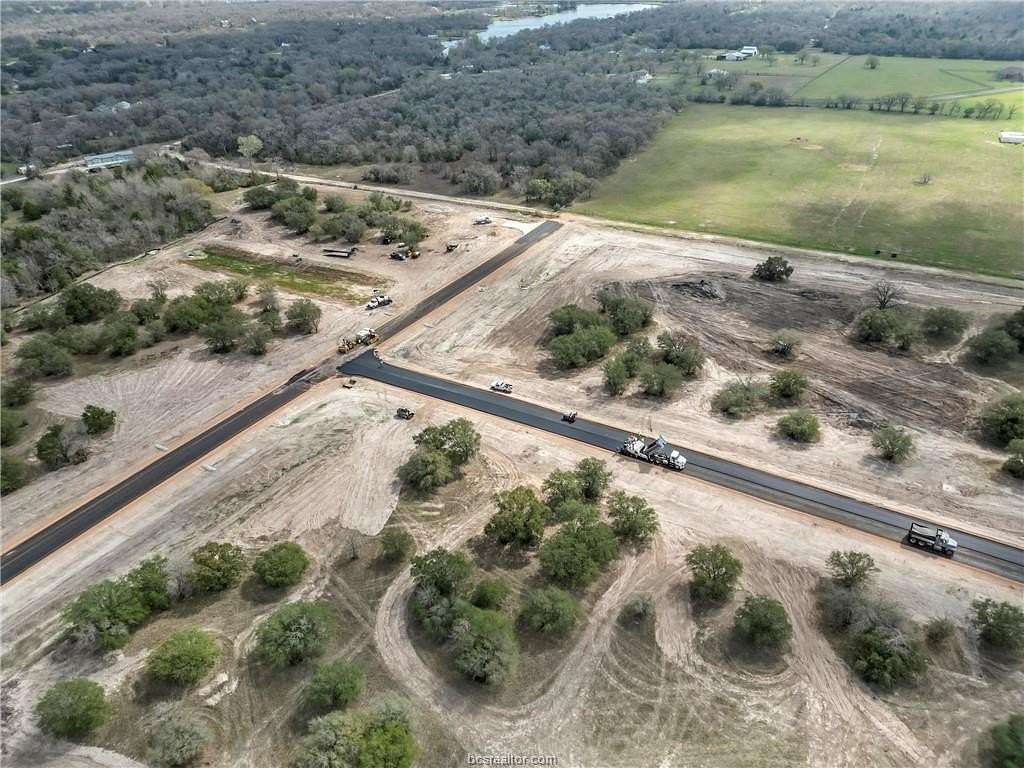 1.23 Acres of Mixed-Use Land for Sale in College Station, Texas