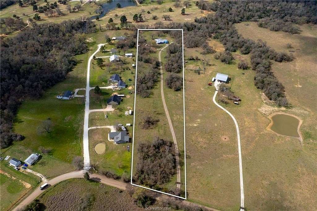 7.87 Acres of Land with Home for Sale in Franklin, Texas
