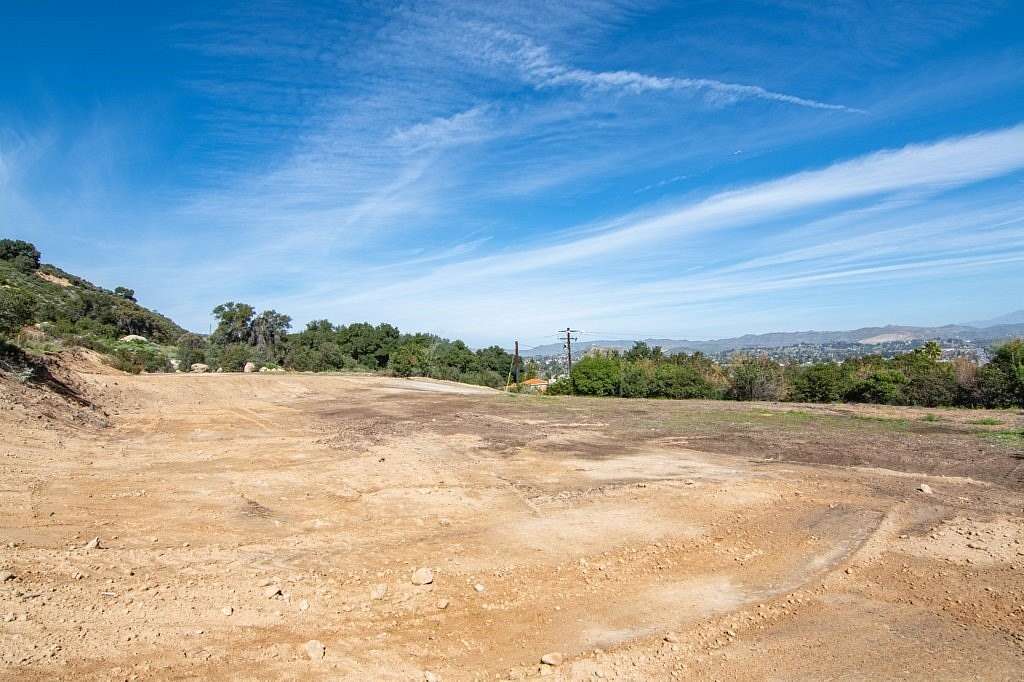19.8 Acres of Land for Sale in Lake Elsinore, California