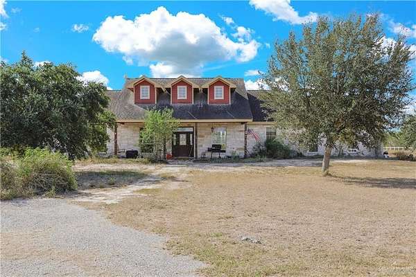 9.86 Acres of Land with Home for Sale in Edinburg, Texas