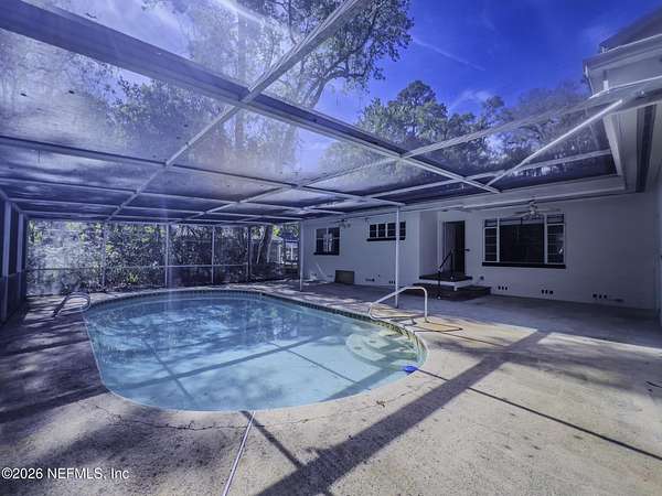 1.8 Acres of Land with Home for Sale in Jacksonville, Florida