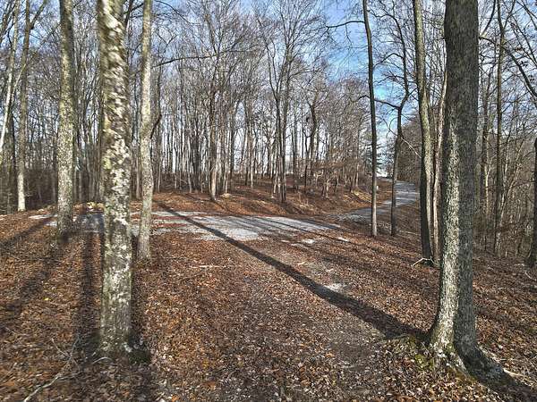 0.53 Acres of Residential Land for Sale in Russell Springs, Kentucky