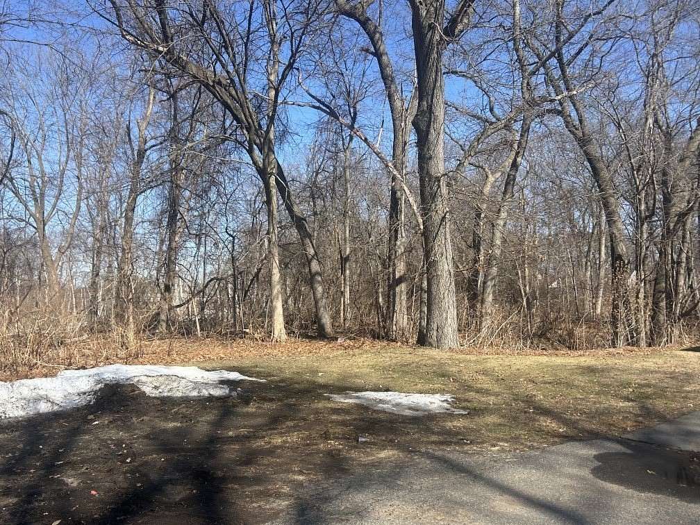 0.34 Acres of Residential Land for Sale in Springfield, Massachusetts