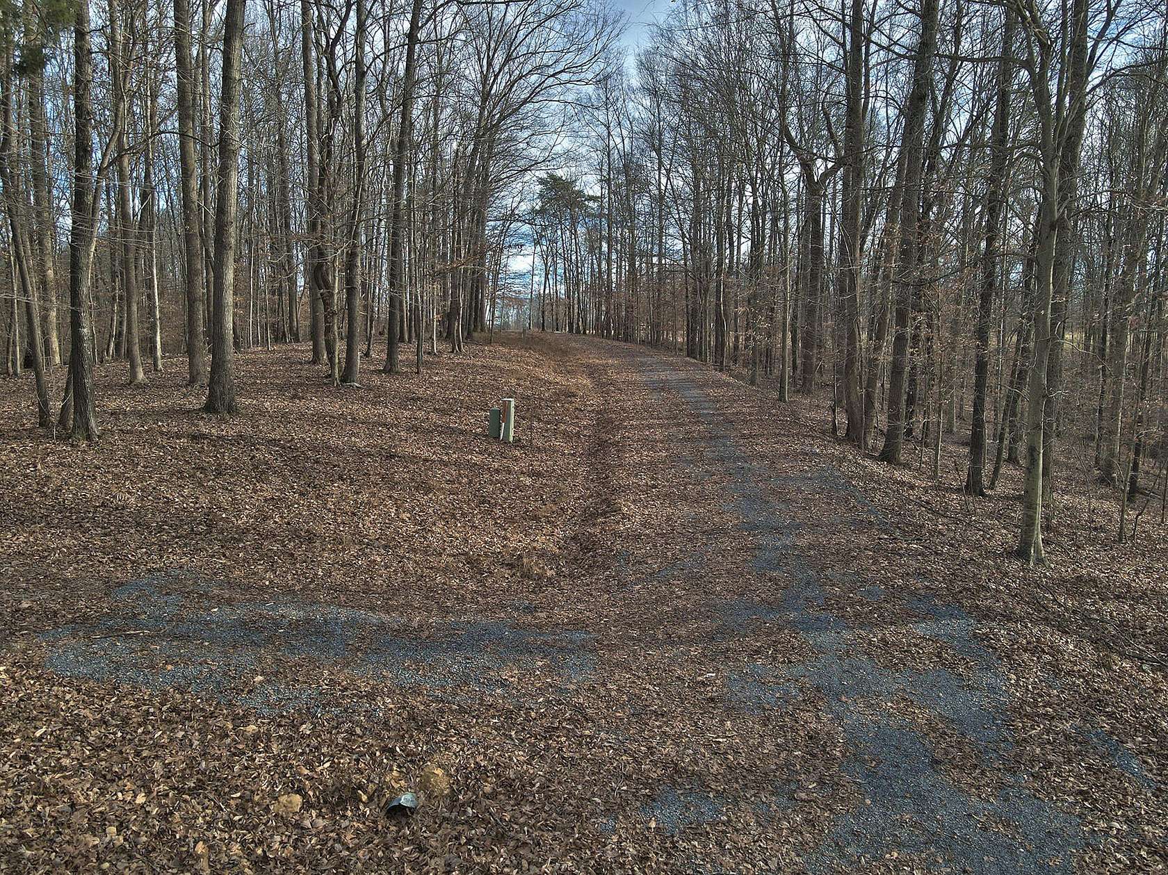 0.52 Acres of Residential Land for Sale in Russell Springs, Kentucky