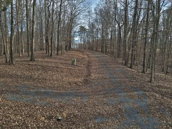 0.52 Acres of Residential Land for Sale in Russell Springs, Kentucky