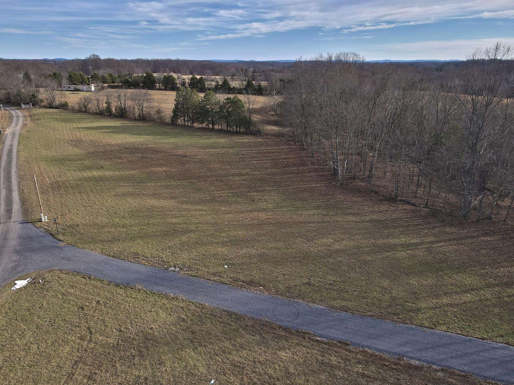 1.52 Acres of Residential Land for Sale in Russell Springs, Kentucky