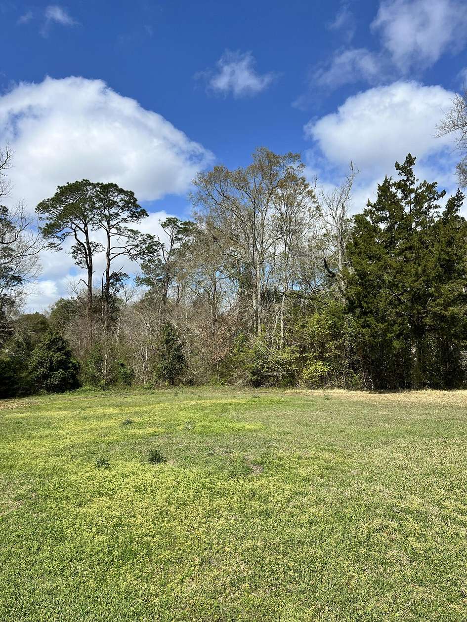 0.33 Acres of Residential Land for Sale in Bonifay, Florida