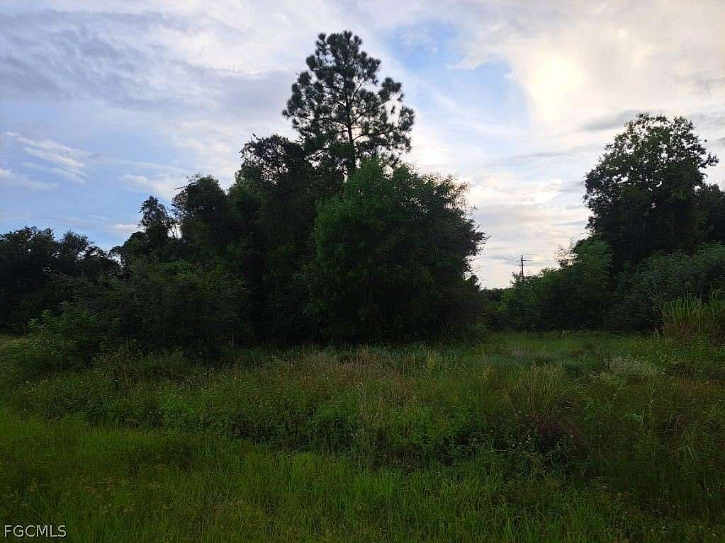 0.28 Acres of Land for Sale in Lehigh Acres, Florida