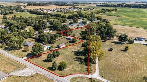 2.49 Acres of Residential Land for Sale in Circleville, Ohio