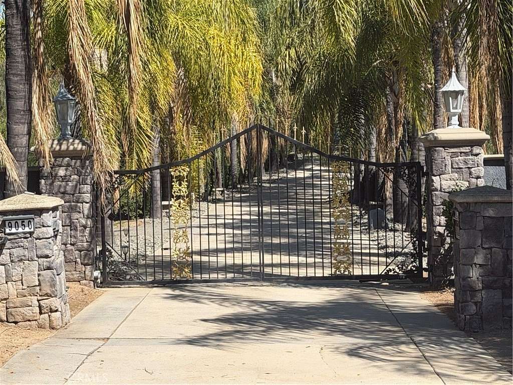 2.54 Acres of Land with Home for Sale in Corona, California