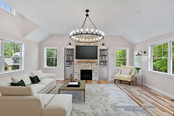 1.53 Acres of Land with Home for Sale in Littleton, Massachusetts