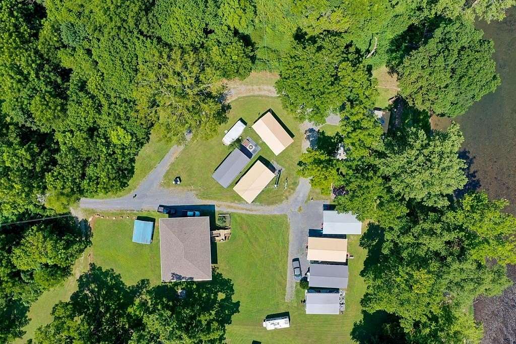 2 Acres of Mixed-Use Land for Sale in Hinton, West Virginia