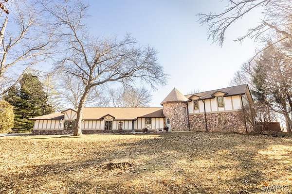 8 Acres of Land with Home for Sale in Shiloh, Illinois