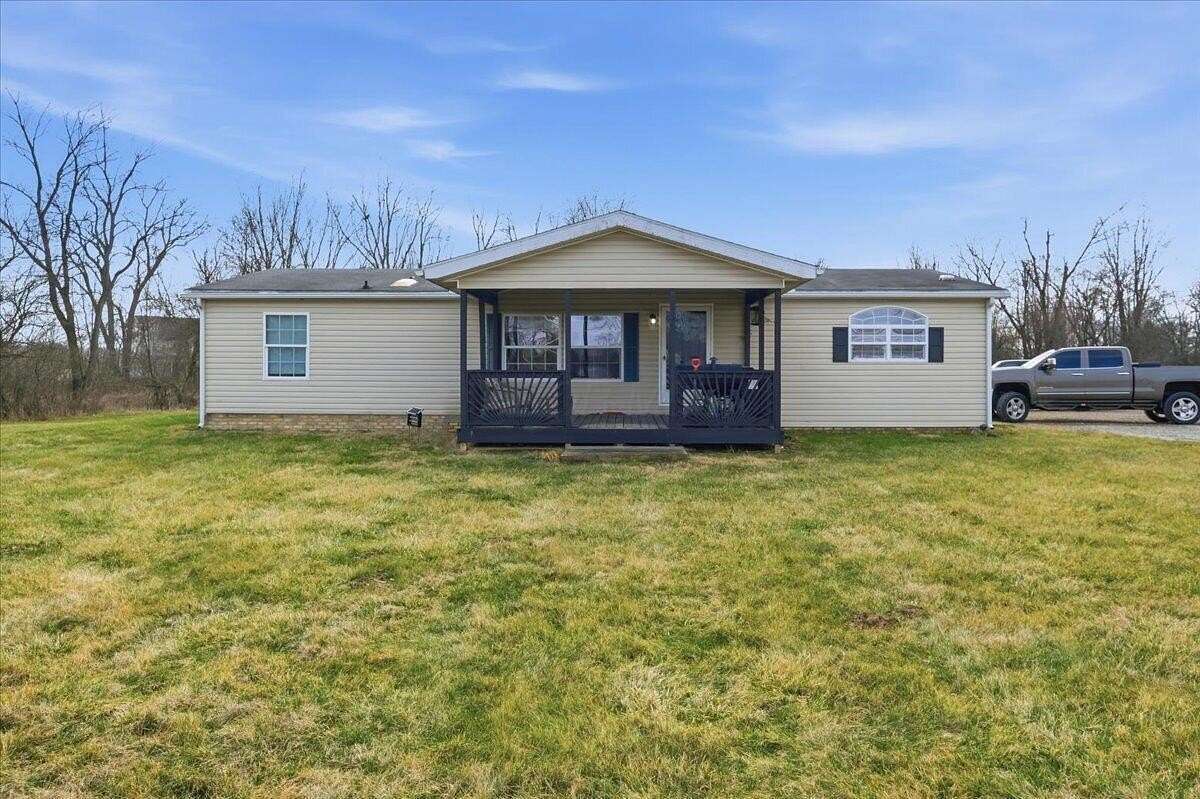 6.27 Acres of Land with Home for Sale in Utica, Ohio