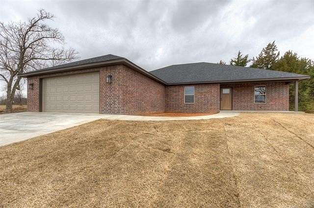 1.59 Acres of Land with Home for Sale in Mannford, Oklahoma