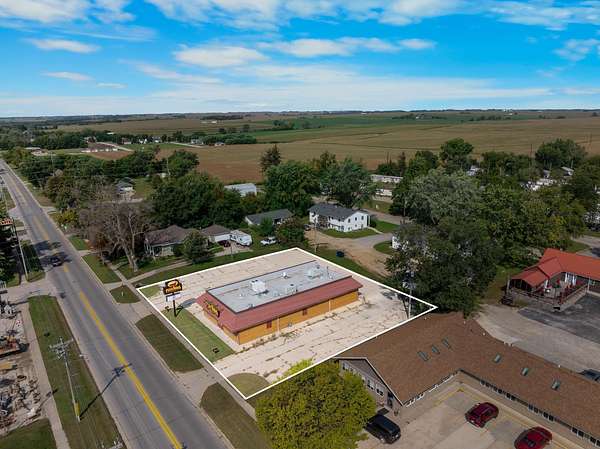 0.46 Acres of Mixed-Use Land for Sale in Eldora, Iowa