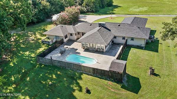 10 Acres of Land with Home for Sale in Sweetwater, Tennessee