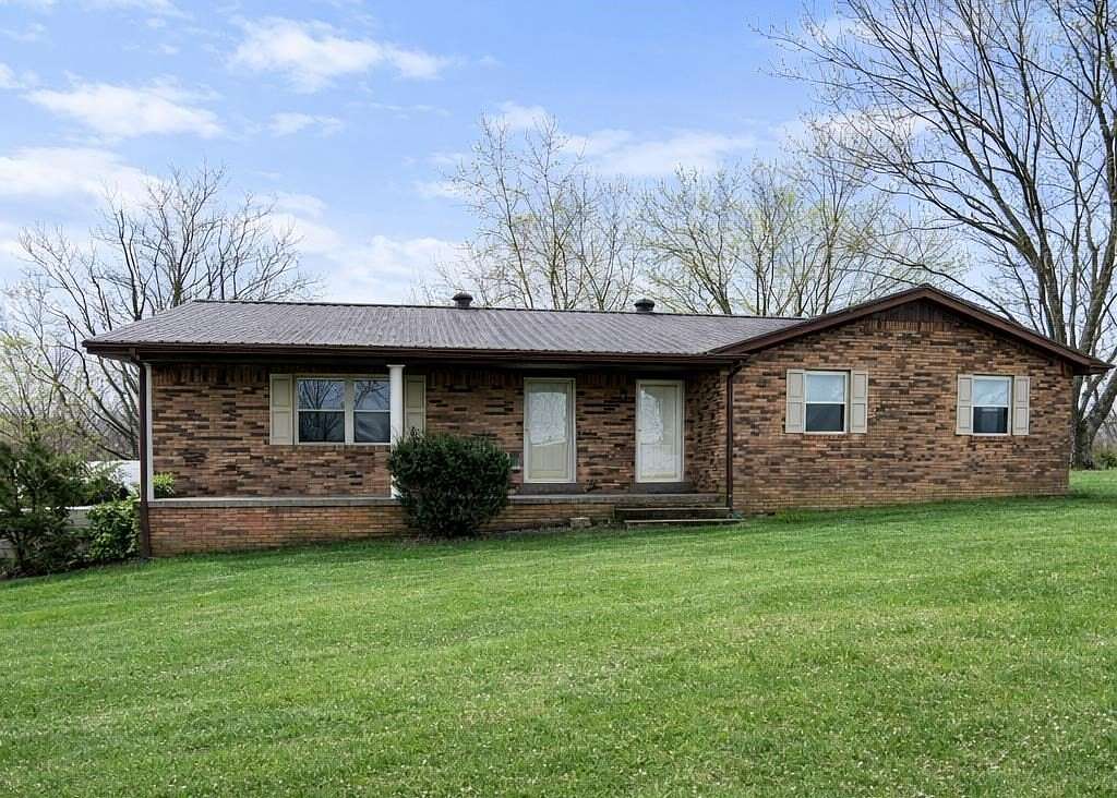 2.18 Acres of Land with Home for Auction in Edmonton, Kentucky