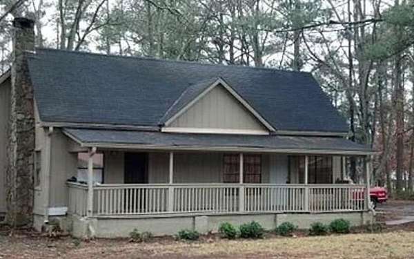 2.5 Acres of Land with Home for Sale in Powder Springs, Georgia