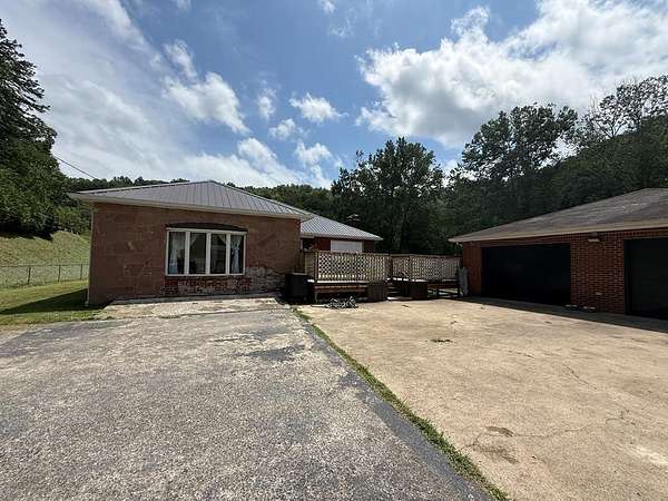 2.28 Acres of Land with Home for Sale in Wittensville, Kentucky