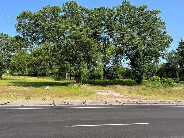 8 Acres of Commercial Land for Sale in Tyler, Texas