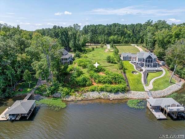 1.28 Acres of Residential Land for Sale in Boydton, Virginia