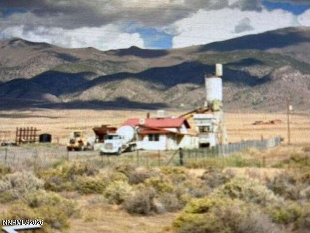 1.5 Acres of Land with Home for Sale in Lovelock, Nevada