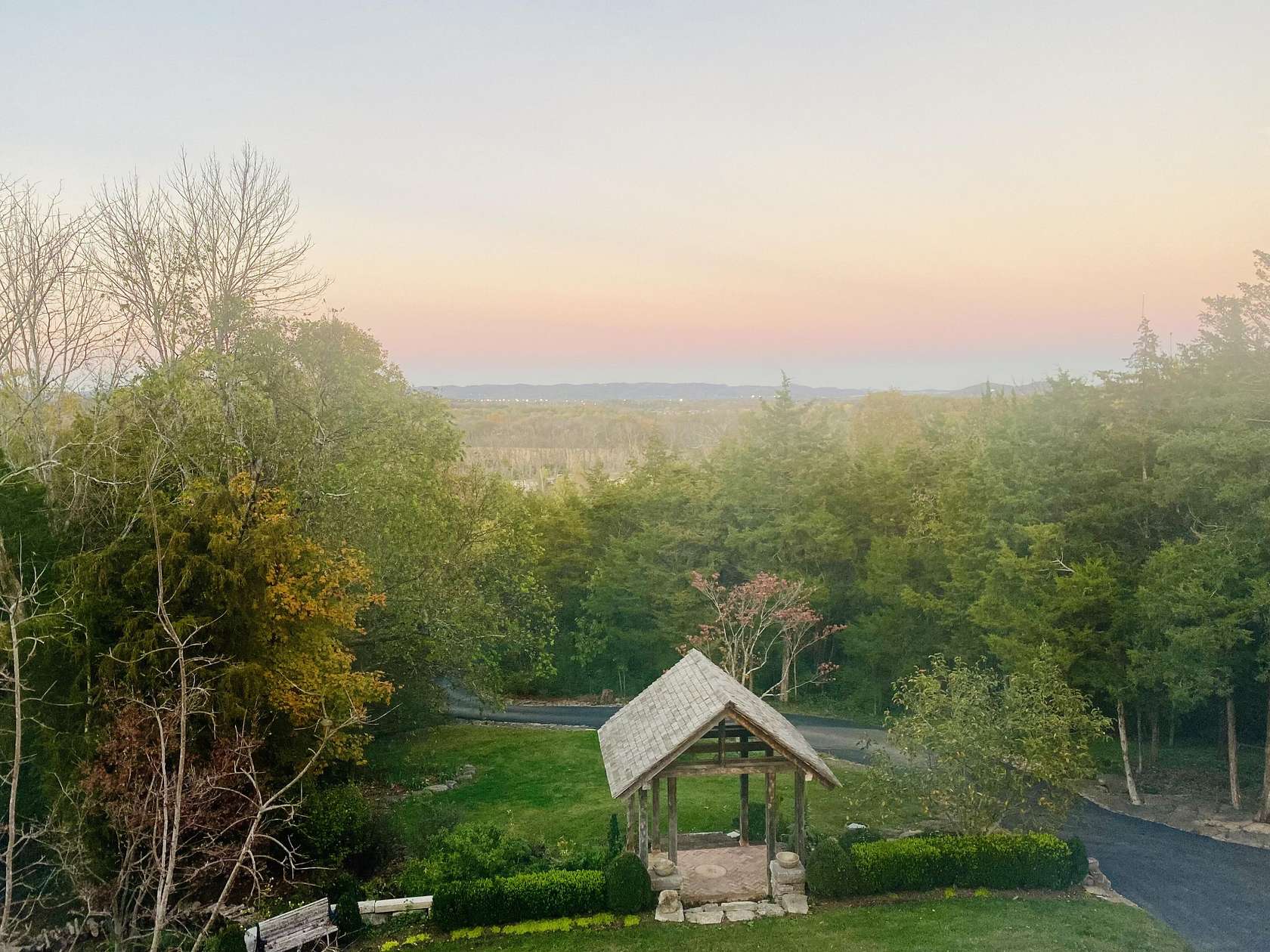 15 Acres of Land with Home for Sale in Franklin, Tennessee