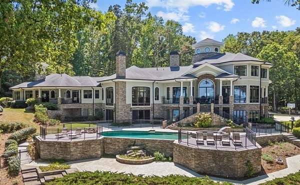 5.45 Acres of Land with Home for Sale in Flowery Branch, Georgia