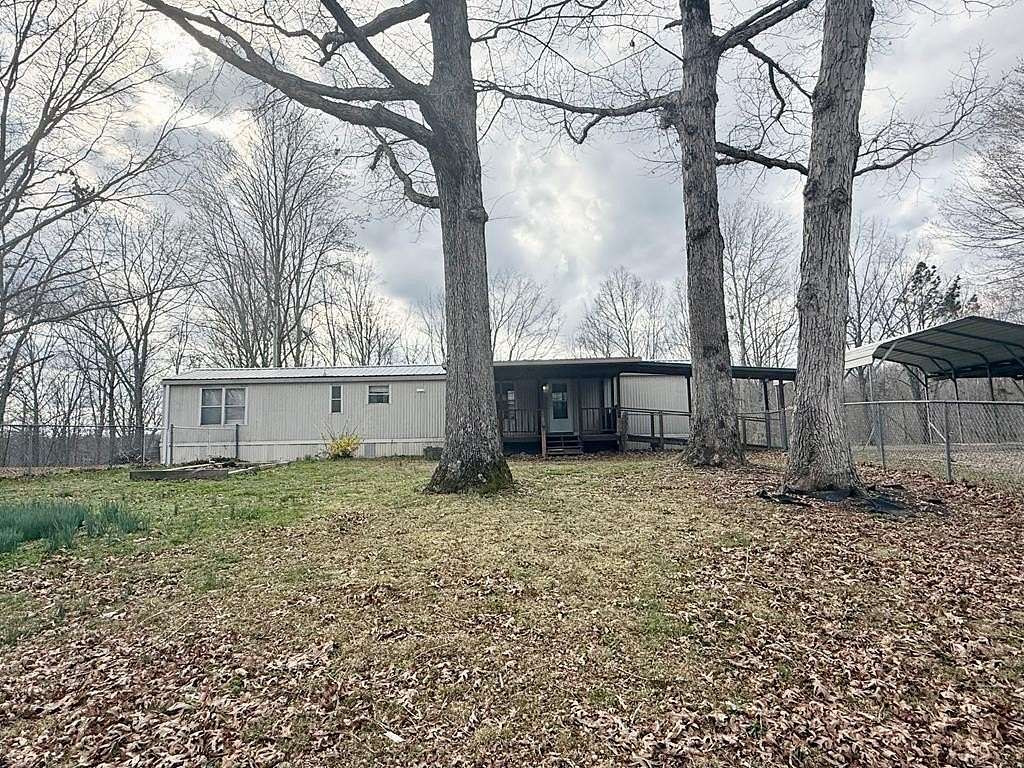 10 Acres of Land with Home for Sale in Gainesboro, Tennessee