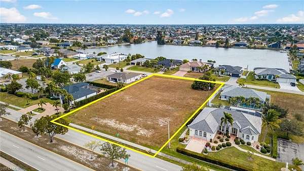 0.92 Acres of Mixed-Use Land for Sale in Cape Coral, Florida