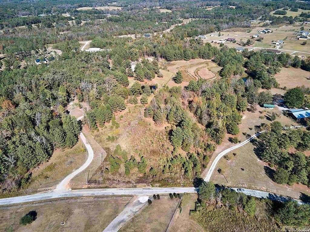 25 Acres of Recreational Land with Home for Sale in Bismarck, Arkansas