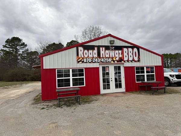 1.65 Acres of Improved Commercial Land for Sale in Ash Flat, Arkansas