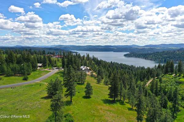 0.98 Acres of Land for Sale in Coeur d'Alene, Idaho