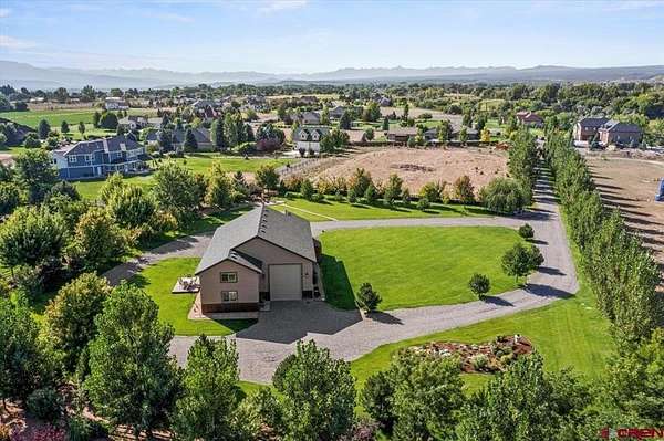 2 Acres of Land with Home for Sale in Montrose, Colorado