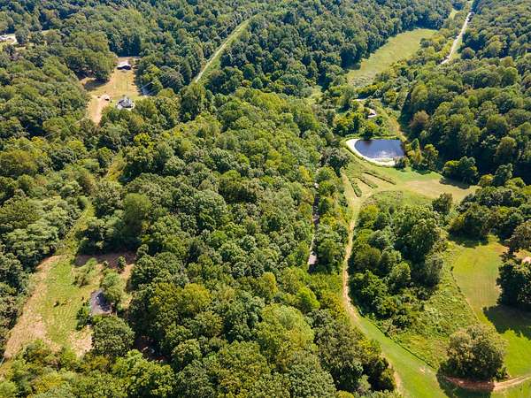 13.4 Acres of Land for Sale in Lynnville, Tennessee