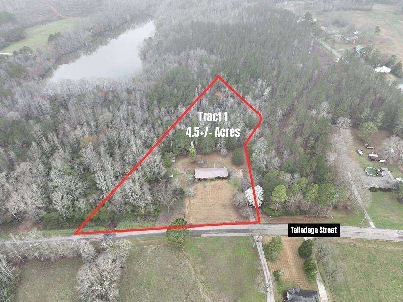 4.5 Acres of Land with Home for Auction in Lineville, Alabama