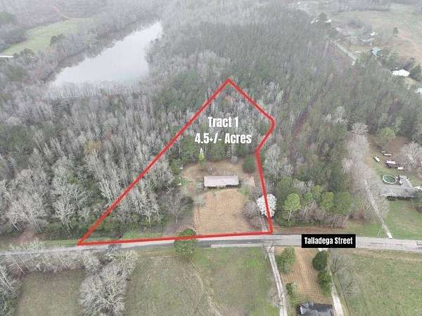 4.5 Acres of Land with Home for Auction in Lineville, Alabama